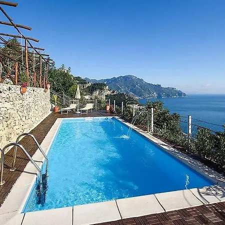 Villa Sleeps 20 Pool Air Con Wifi